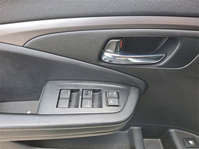 Used 2021 Honda Ridgeline Sport image 13