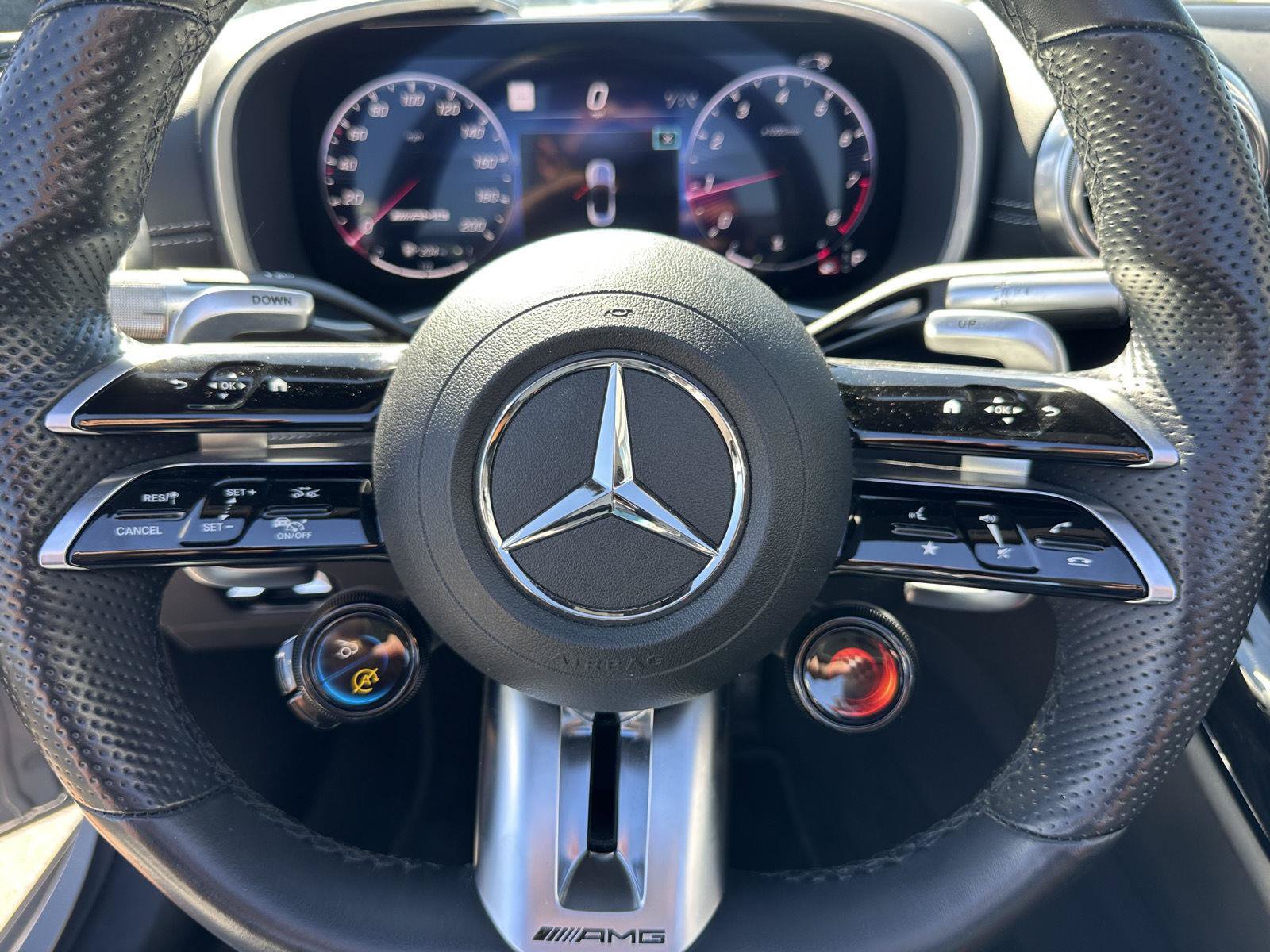 Used 2022 Mercedes-Benz SL 55 AMG 4MATIC image 16