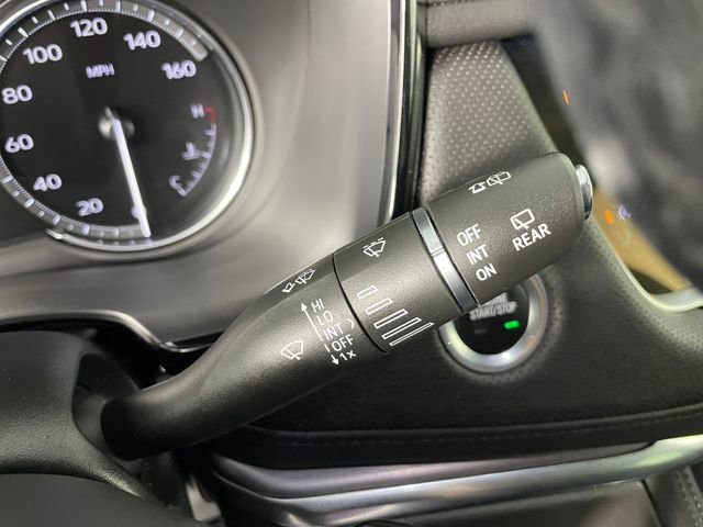 Used 2021 Cadillac XT5 Luxury AWD/4WD image 14