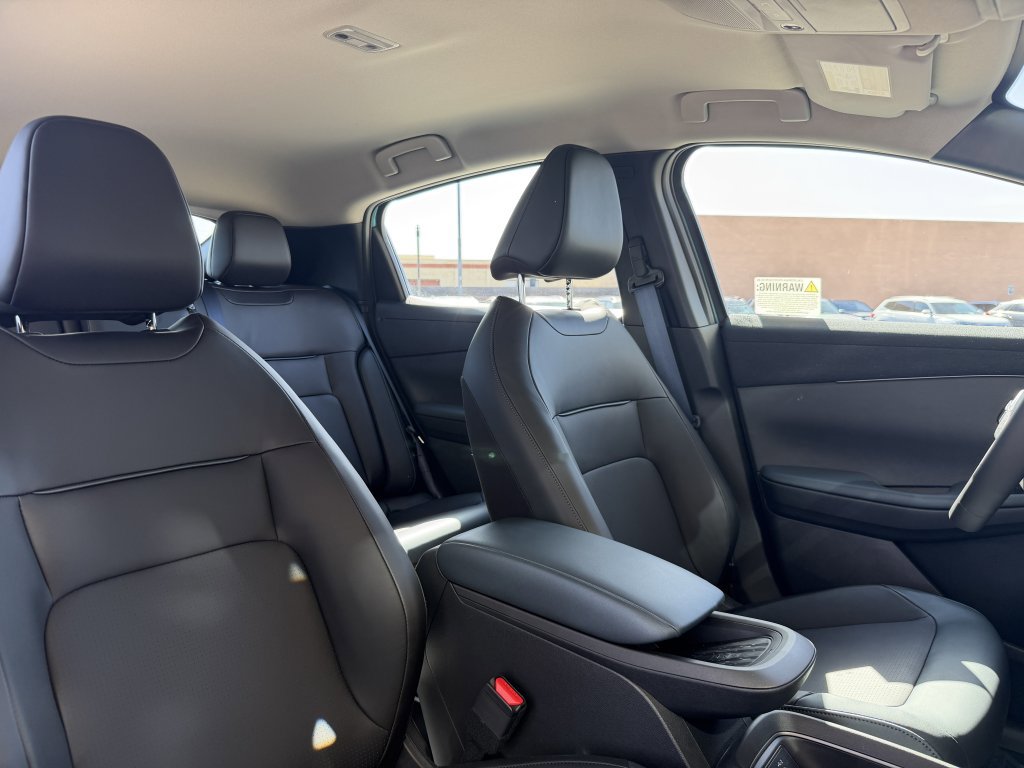 Used 2026 Nissan Leaf SV+ w/ Floor Mat Package (SV+) FWD image 38