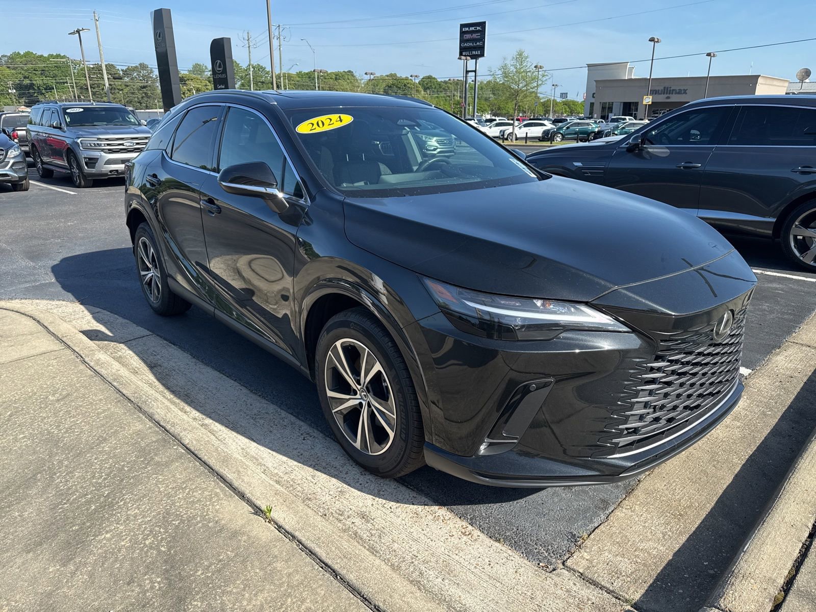 Used 2024 Lexus RX 350 Premium w/ Accessory Package (Z1) image 1