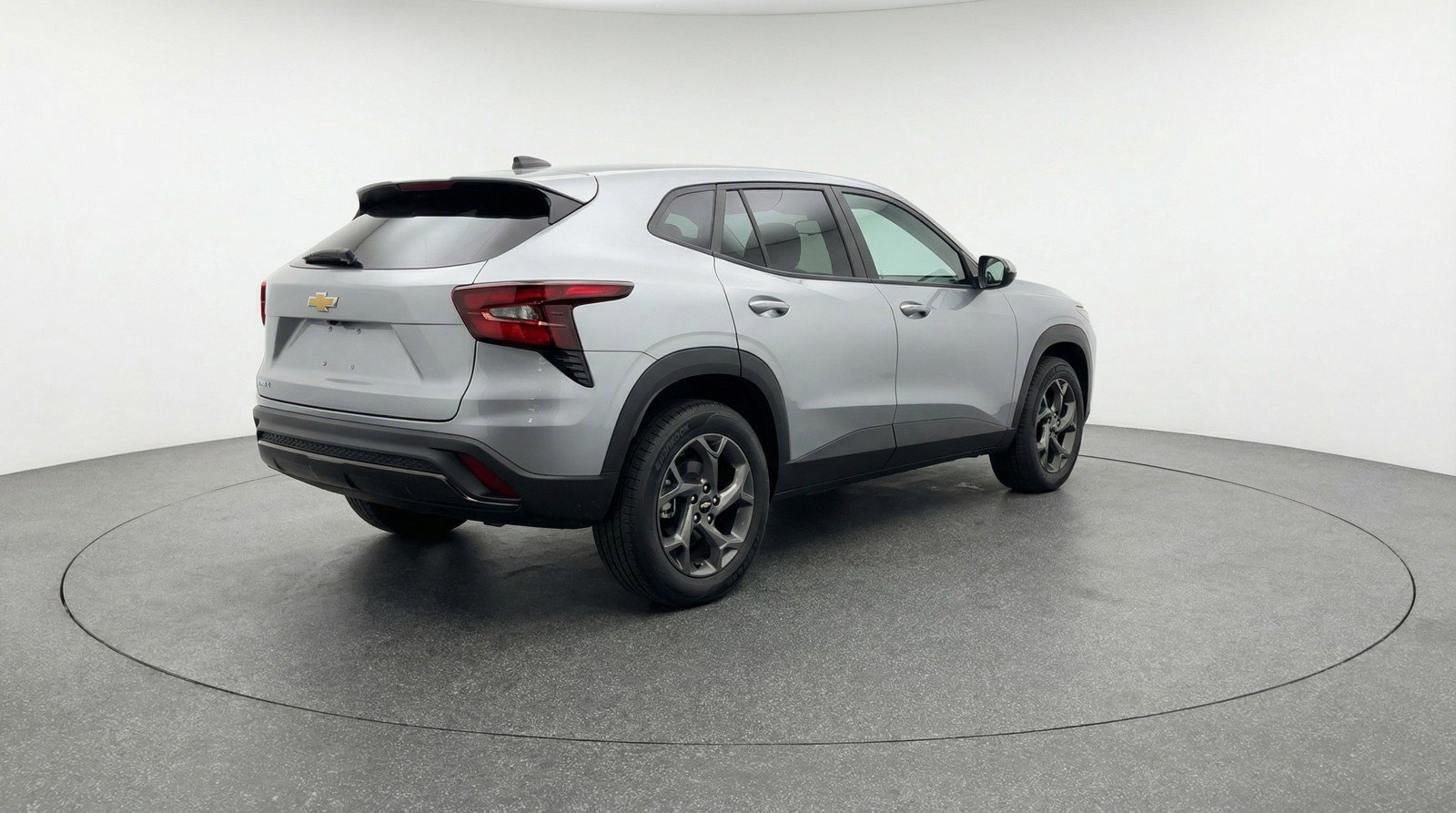 Used 2025 Chevrolet Trax LT image 9