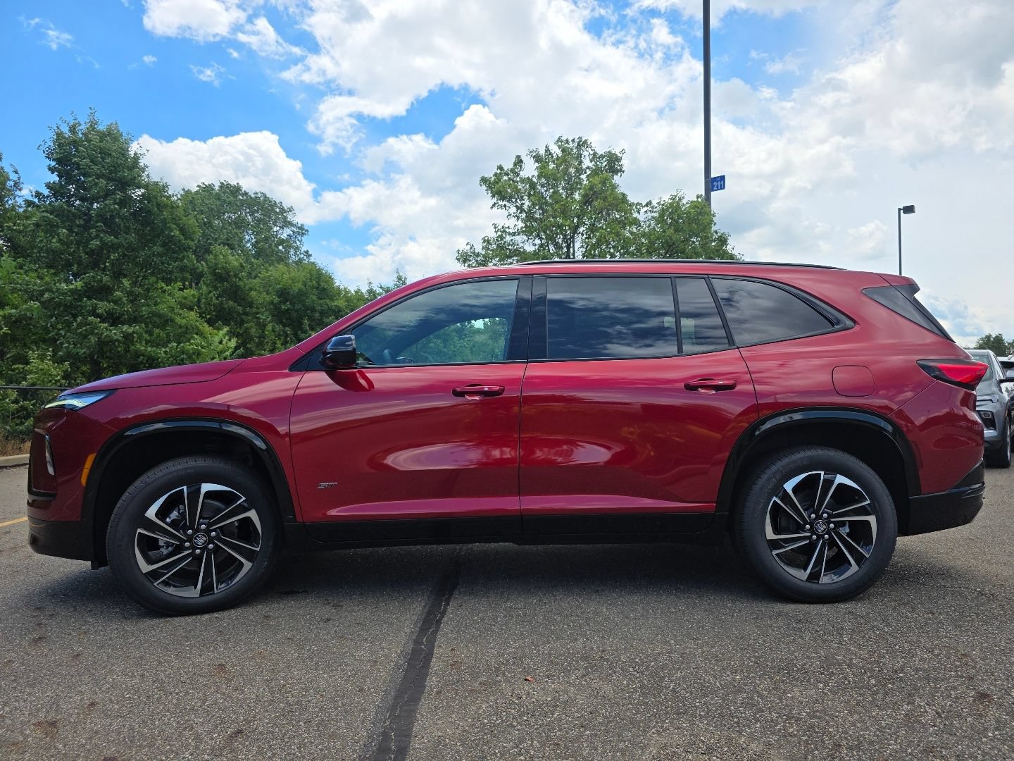 New 2026 Buick Enclave Sport Touring w/ Power Package AWD/4WD image 15