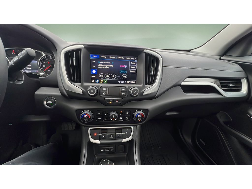 Certified 2024 GMC Terrain SLT w/ Infotainment Package II image 17