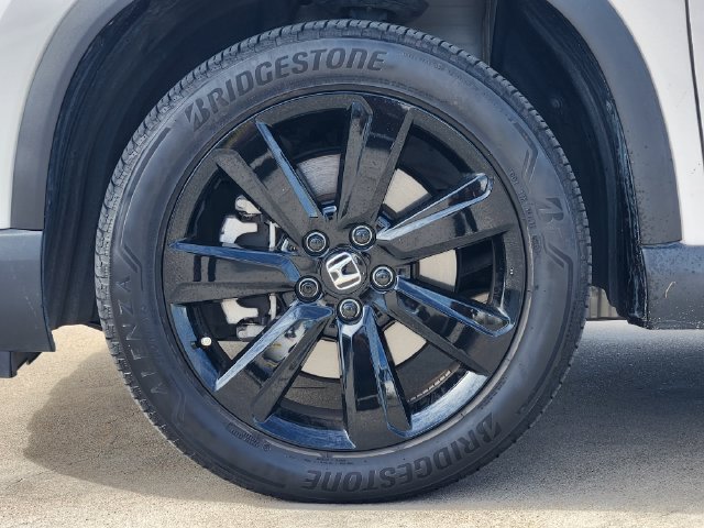 Used 2025 Honda Pilot Black Edition image 10