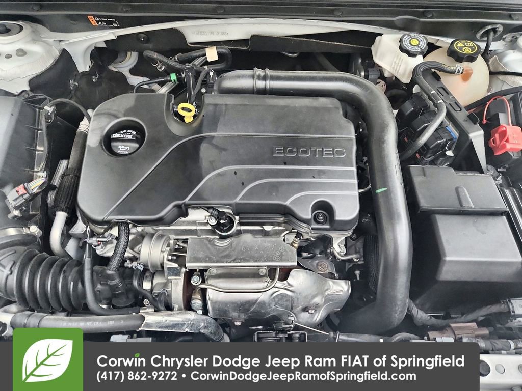 Used 2024 Chevrolet Malibu LT image 35