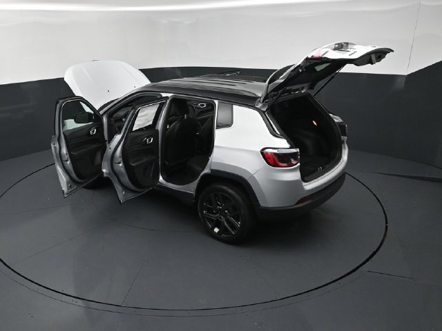 New 2026 Jeep Compass Limited AWD/4WD image 28