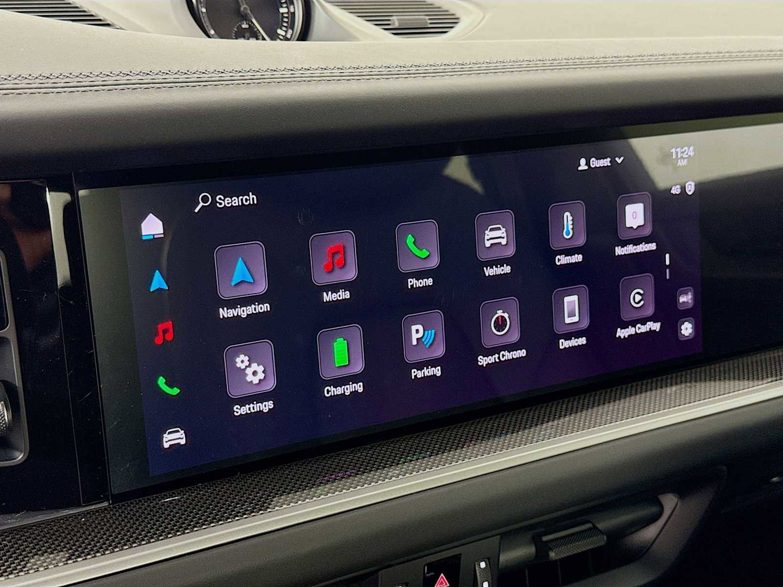 New 2025 Porsche Cayenne Turbo image 18