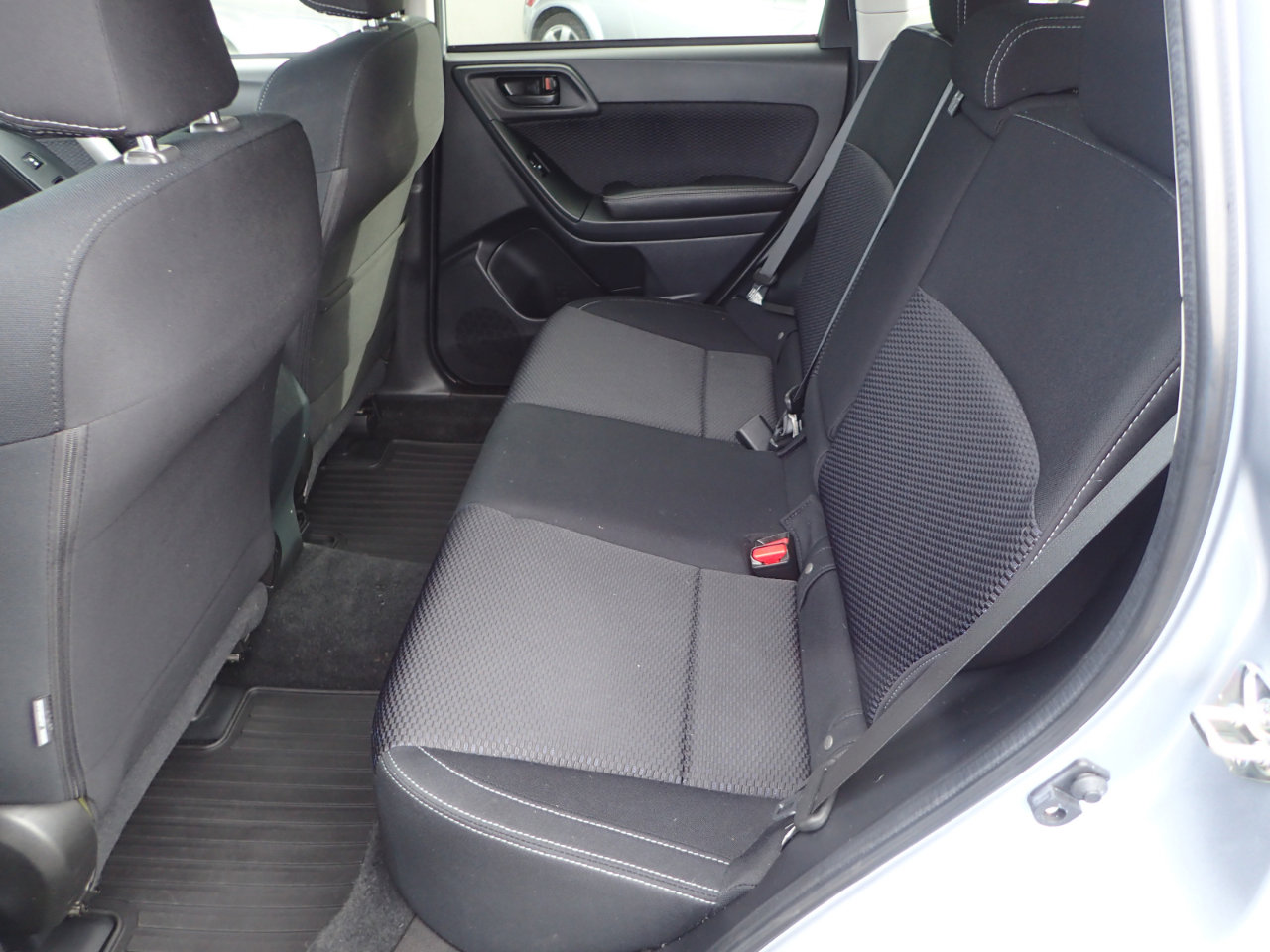 Used 2017 Subaru Forester 2.5i Premium image 10