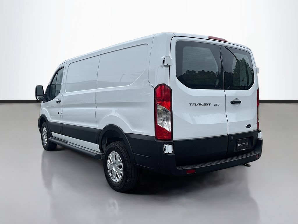 Used 2025 Ford Transit 250 Low Roof w/ Exterior Upgrade Package RWD image 5