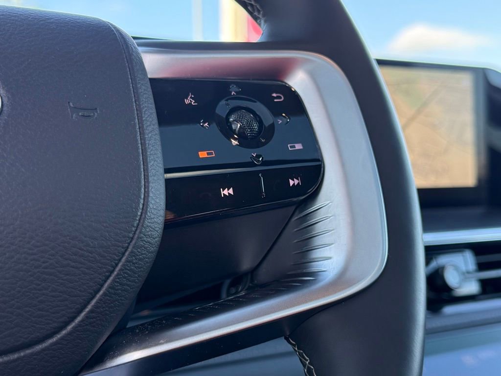 Used 2025 INFINITI QX80 Luxe image 26