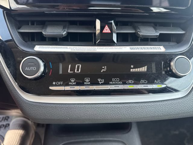 Used 2024 Toyota Corolla LE FWD image 24