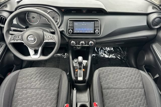 Used 2021 Nissan Kicks S FWD image 15