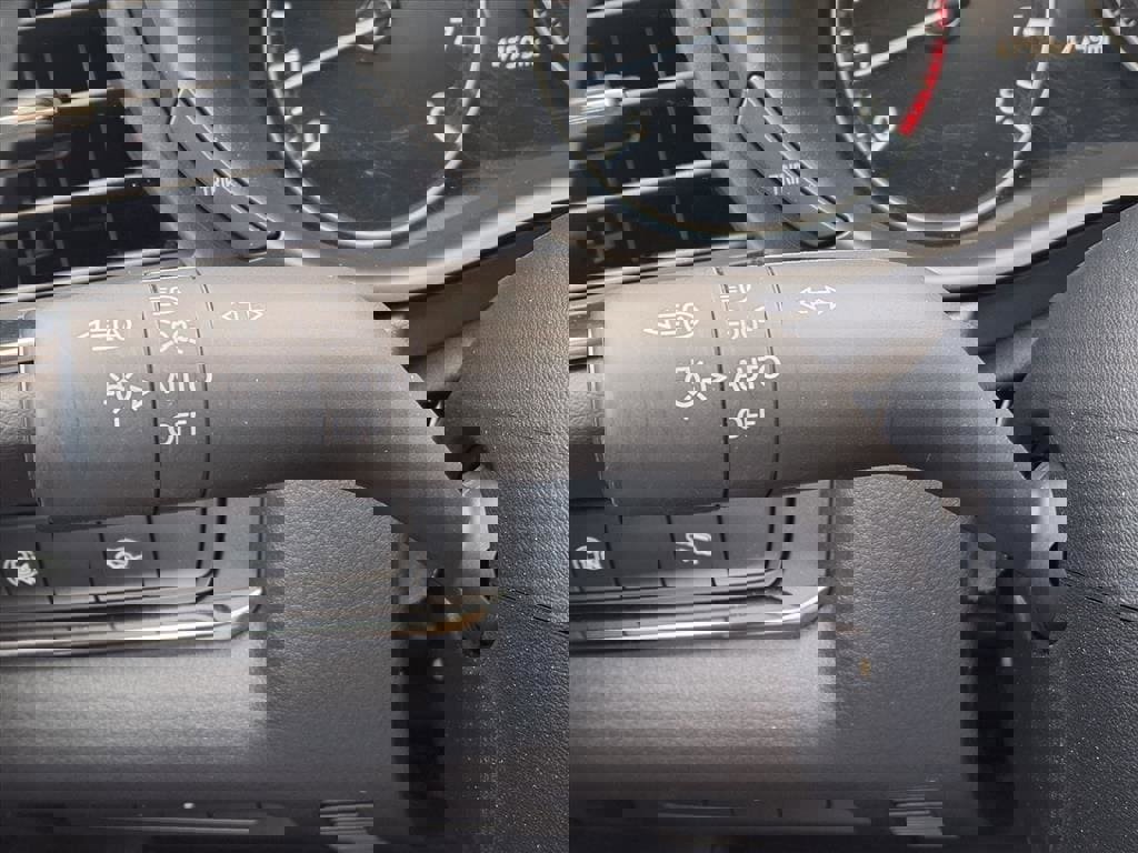 Certified 2025 MAZDA CX-30 AWD 2.5 S w/ Preferred Package image 15