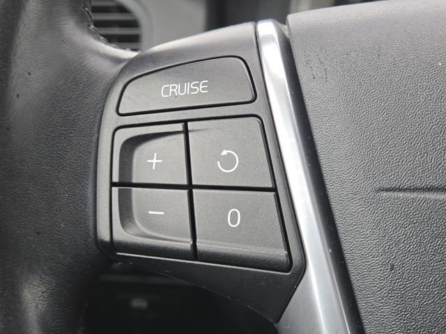 Used 2012 Volvo XC60 3.2 Premier image 9