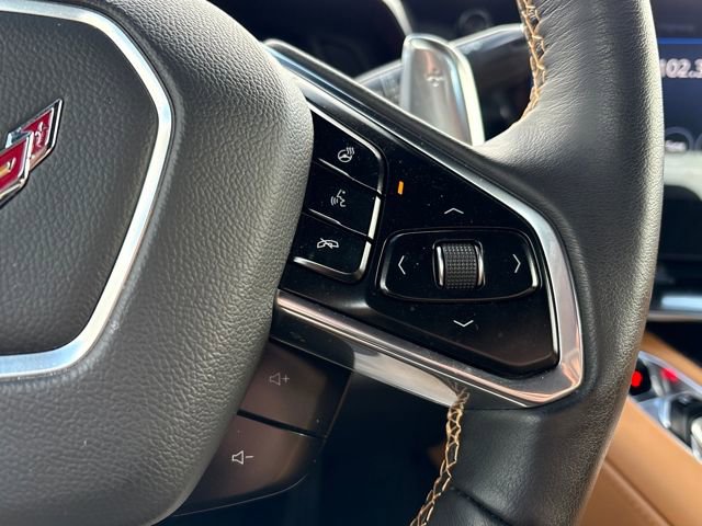 Used 2022 Chevrolet Corvette Stingray w/ Engine Appearance Package image 21