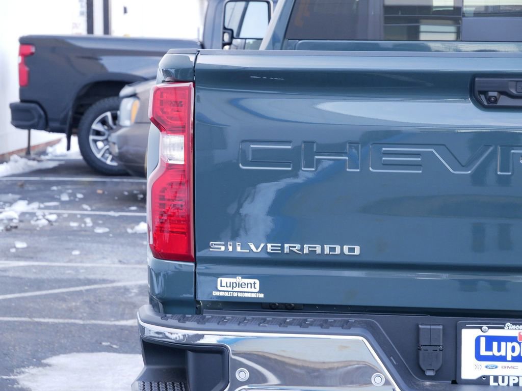 New 2026 Chevrolet Silverado 3500 LT w/ All Star Edition image 6