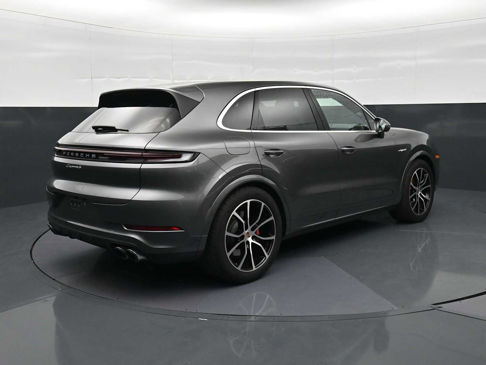 New 2026 Porsche Cayenne S AWD/4WD image 25