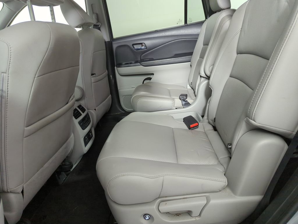 Used 2021 Honda Pilot Elite image 20