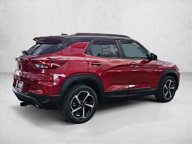 Used 2021 Chevrolet TrailBlazer RS w/ Technology Package FWD image 6
