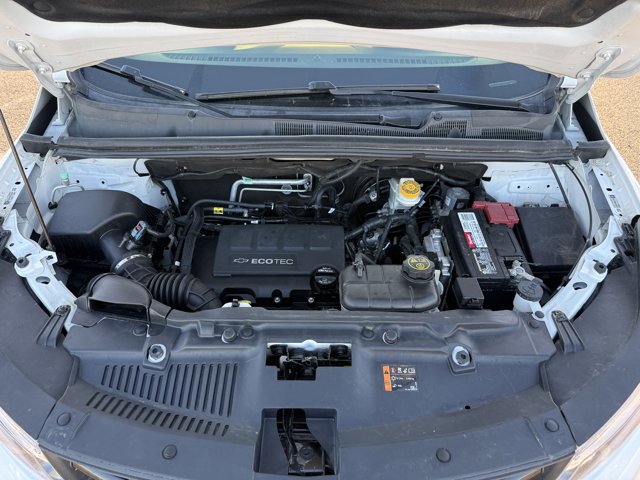 Used 2020 Chevrolet Trax LT w/ Redline Edition image 23