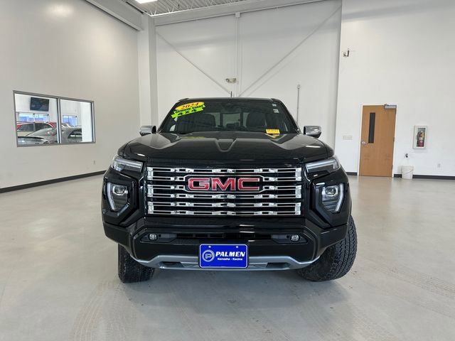Used 2024 GMC Canyon Denali image 5
