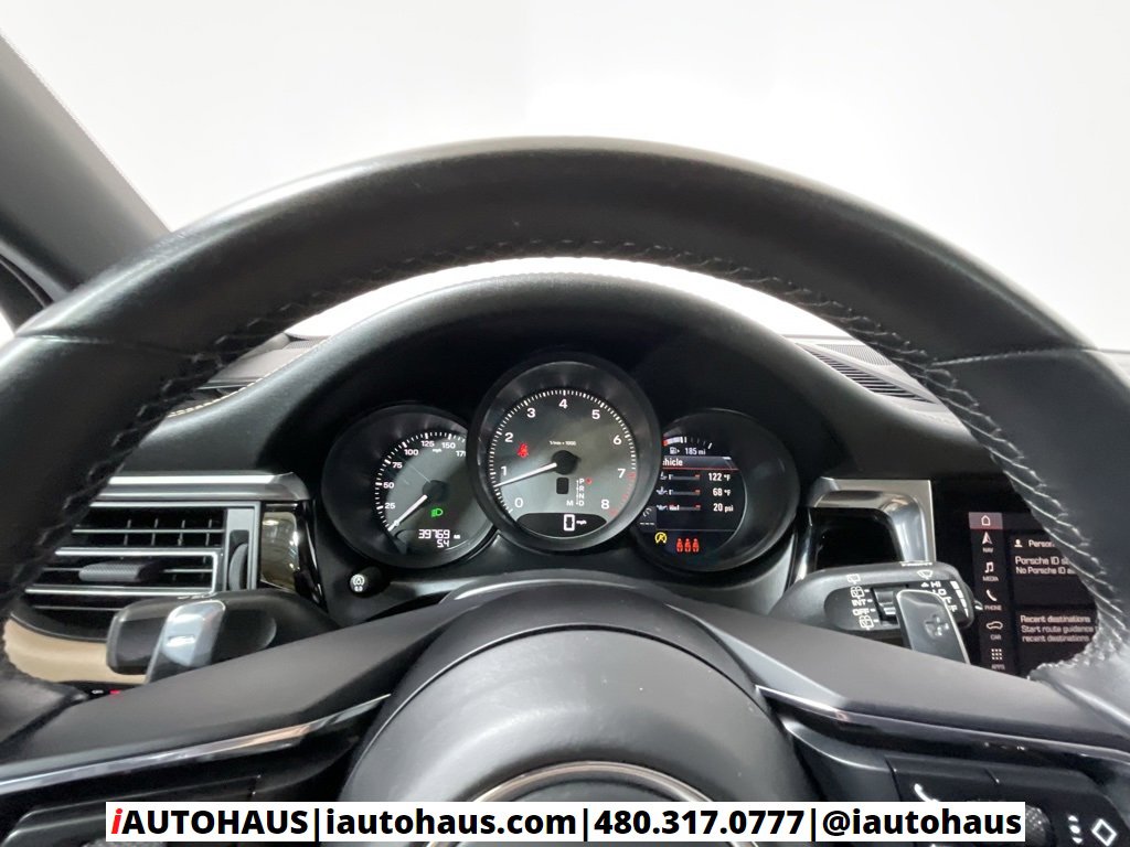 Used 2022 Porsche Macan S w/ Premium Package Plus image 26