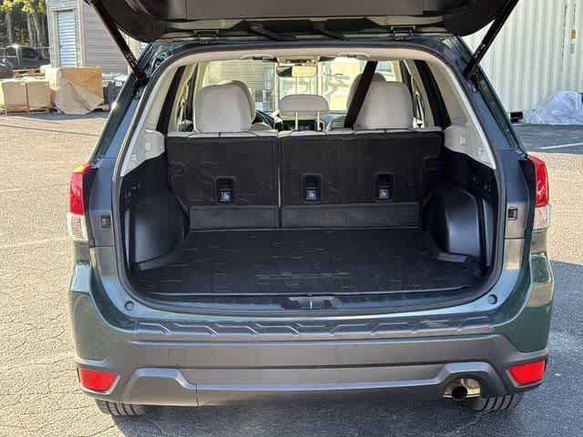 Used 2022 Subaru Forester Premium w/ Popular Package #3 AWD/4WD image 30