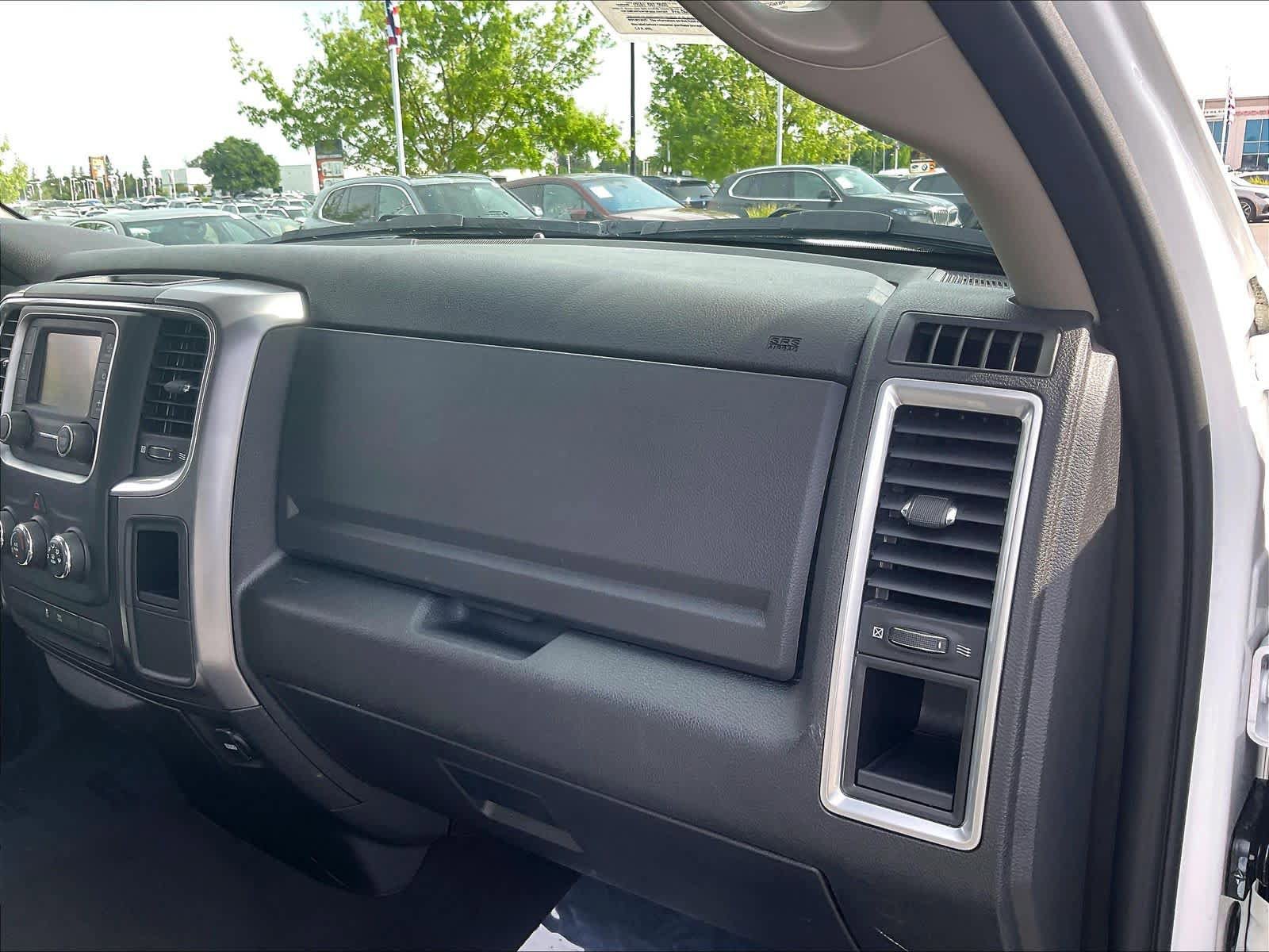 Used 2024 RAM 1500 Classic SLT AWD/4WD image 18
