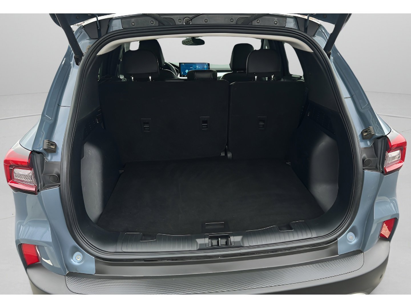 Used 2025 Ford Escape Platinum image 46