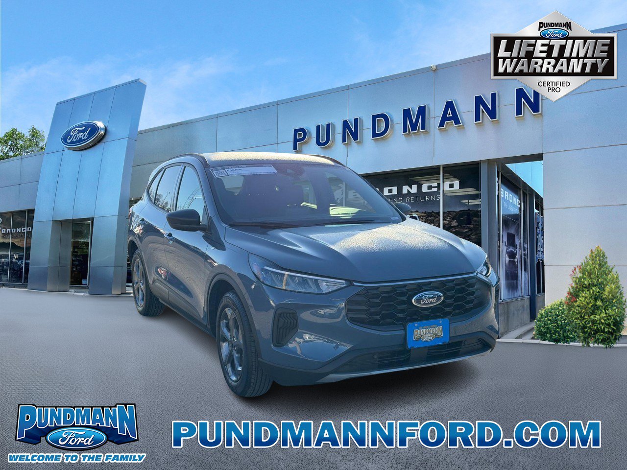 New 2026 Ford Escape ST-Line w/ Cold Weather Package FWD image 1