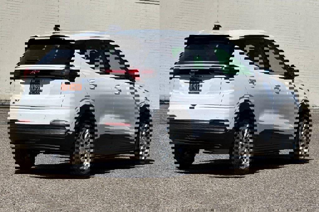 New 2027 Chevrolet Bolt LT w/ Comfort Package image 4