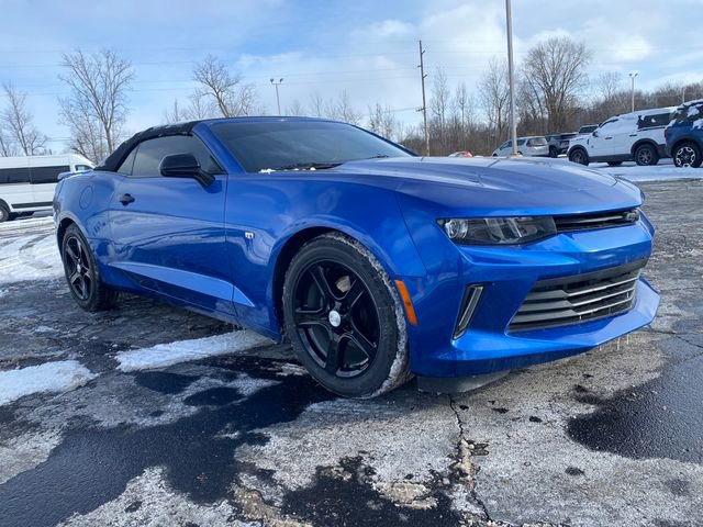 Used 2017 Chevrolet Camaro LT image 7