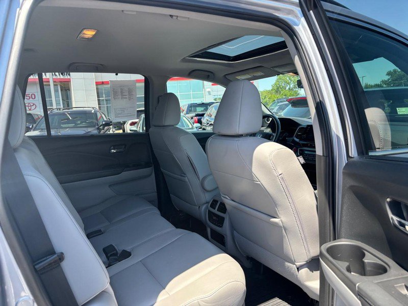 Used 2021 Honda Pilot Special Edition image 10