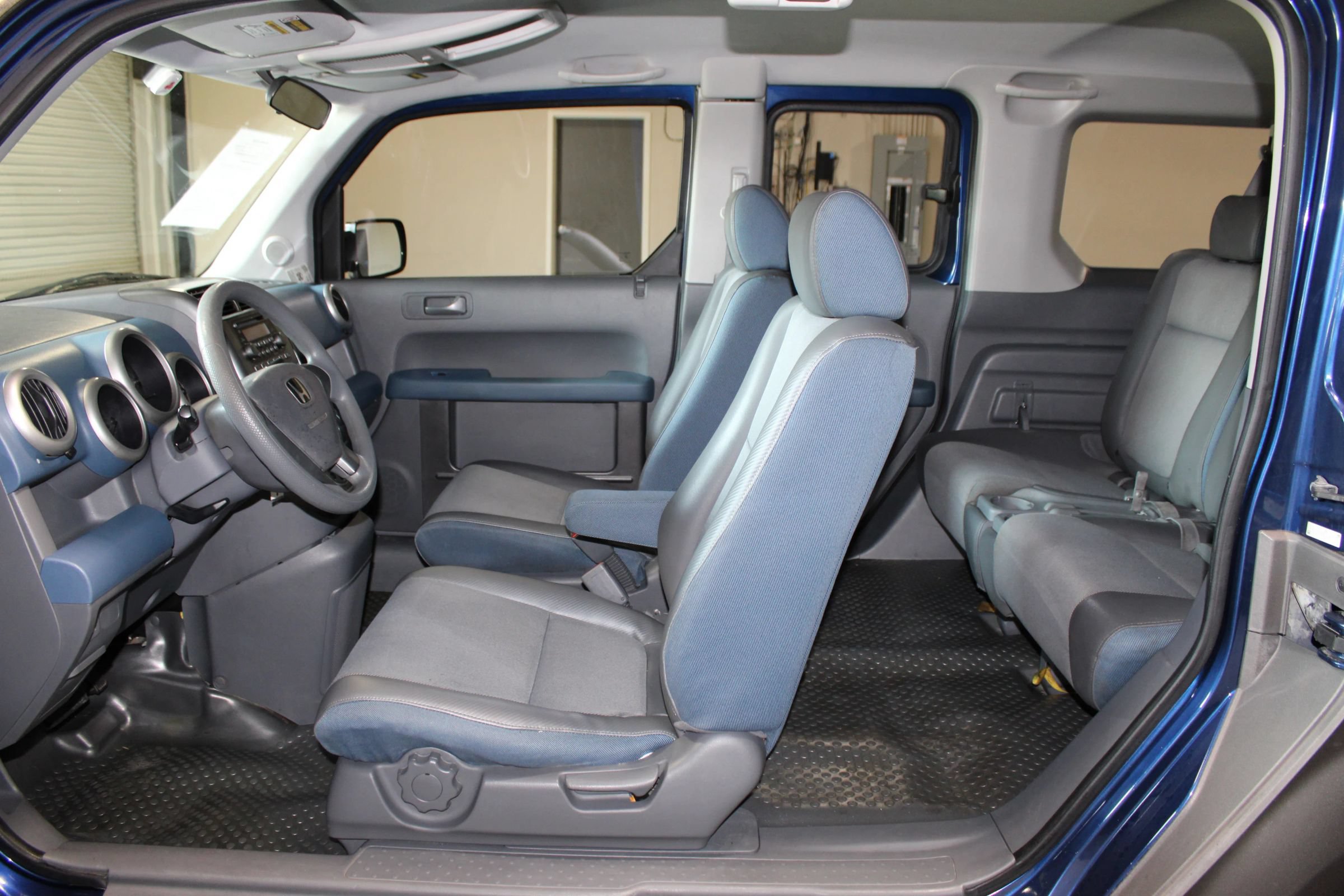 Used 2003 Honda Element EX image 19