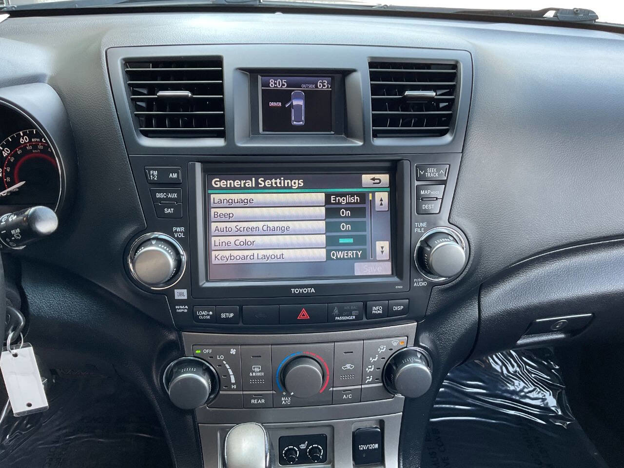 Used 2012 Toyota Highlander SE w/ Tow Pkg AWD/4WD image 21