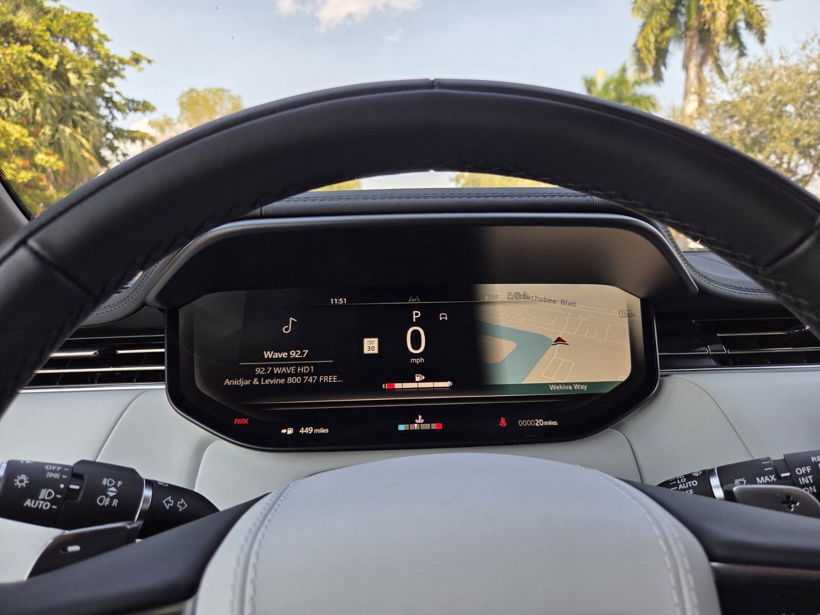 New 2025 Land Rover Range Rover Sport SE image 20