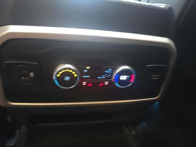 Used 2023 Ford Expedition Max Limited AWD/4WD image 21