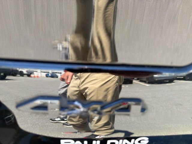 Used 2023 Jeep Grand Cherokee Altitude image 4