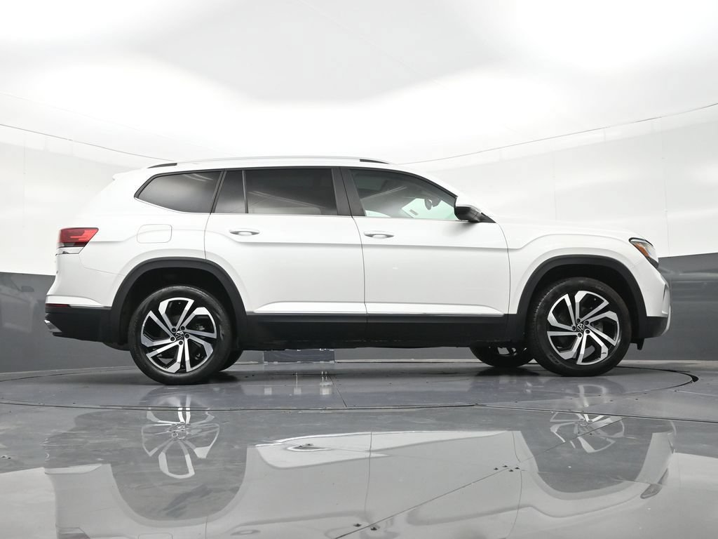 Used 2023 Volkswagen Atlas SEL AWD/4WD image 31
