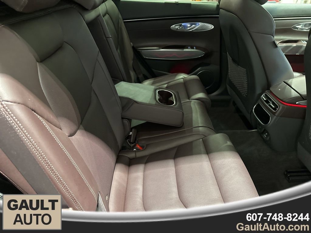 Used 2022 Genesis GV70 2.5T w/ Advanced Package image 22