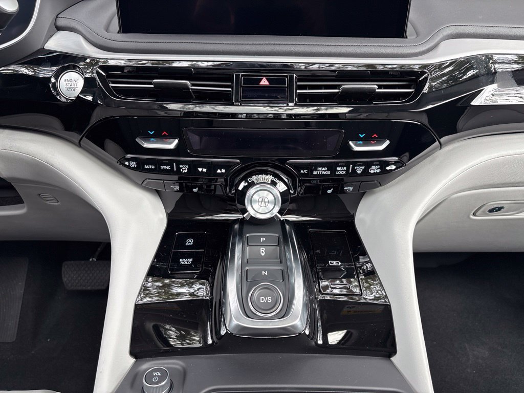 New 2026 Acura MDX w/ Technology Package FWD image 25