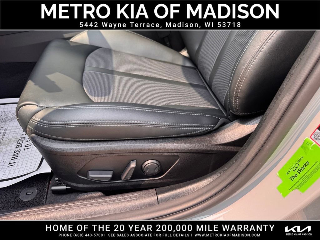 Used 2024 Kia K5 GT-Line w/ GT-Line Premium Package FWD image 12