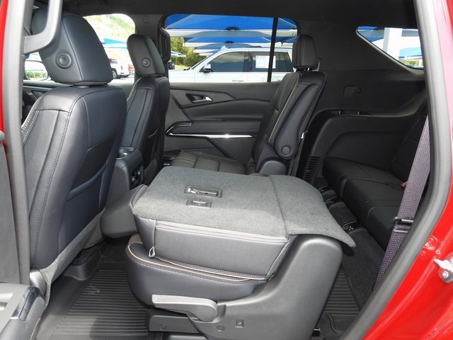 New 2026 Chevrolet Traverse High Country w/ LPO, Floor Liner Package image 52