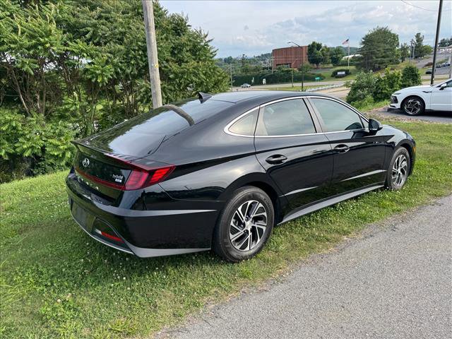 Used 2023 Hyundai Sonata Blue FWD image 16