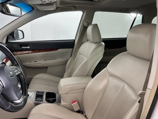 Used 2012 Subaru Outback 3.6R Limited AWD/4WD image 14