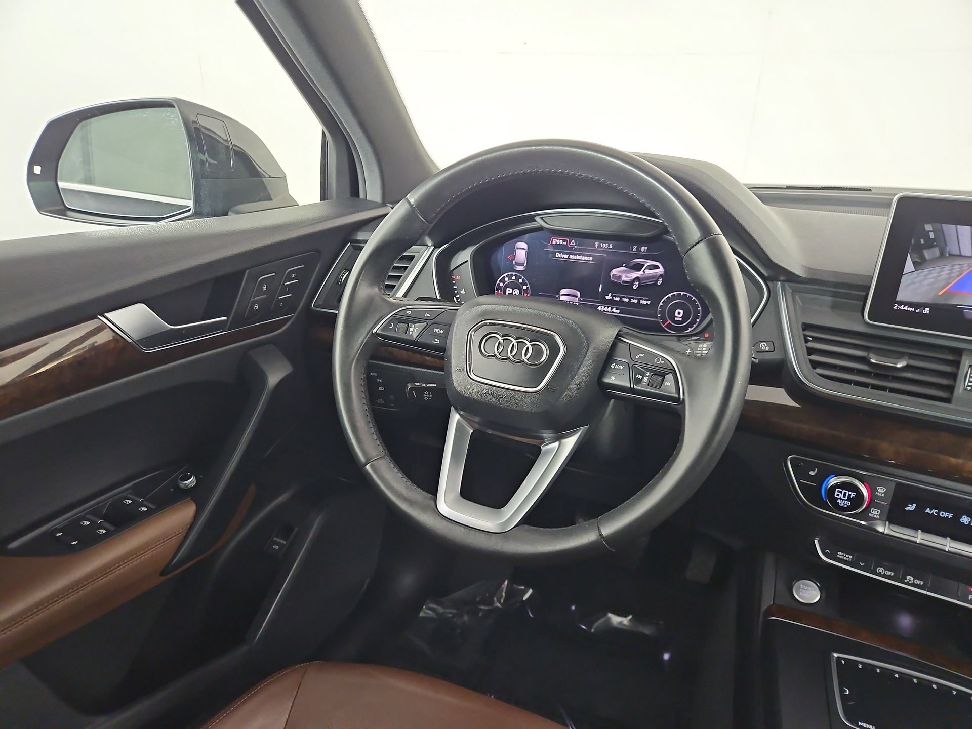 Used 2020 Audi Q5 2.0T Premium Plus w/ Premium Plus Package AWD/4WD image 34