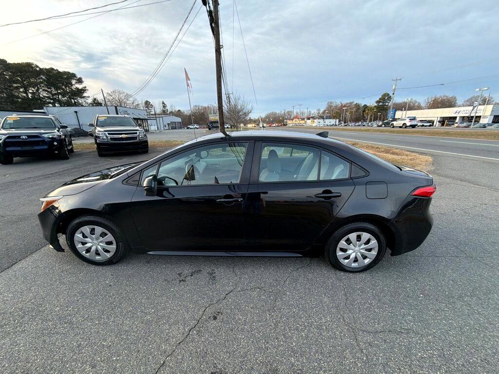 Used 2020 Toyota Corolla L w/ Phone Cable & Charge Package image 14