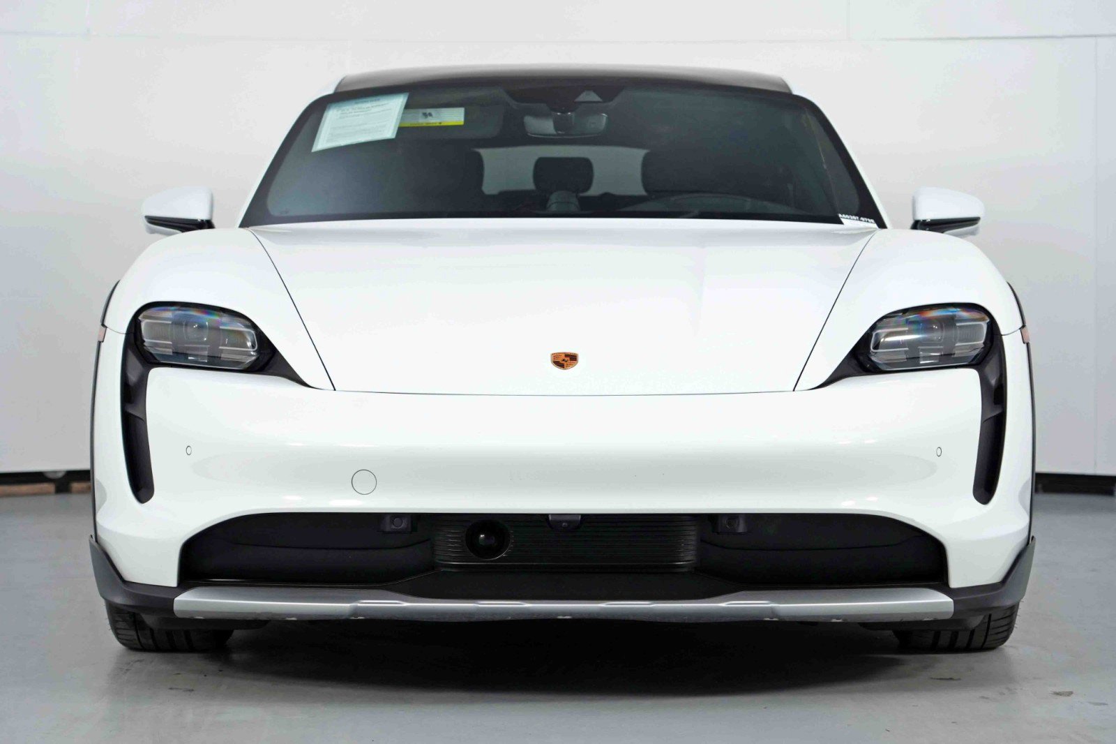 Used 2024 Porsche Taycan 4 Cross Turismo w/ Premium Package AWD/4WD image 7
