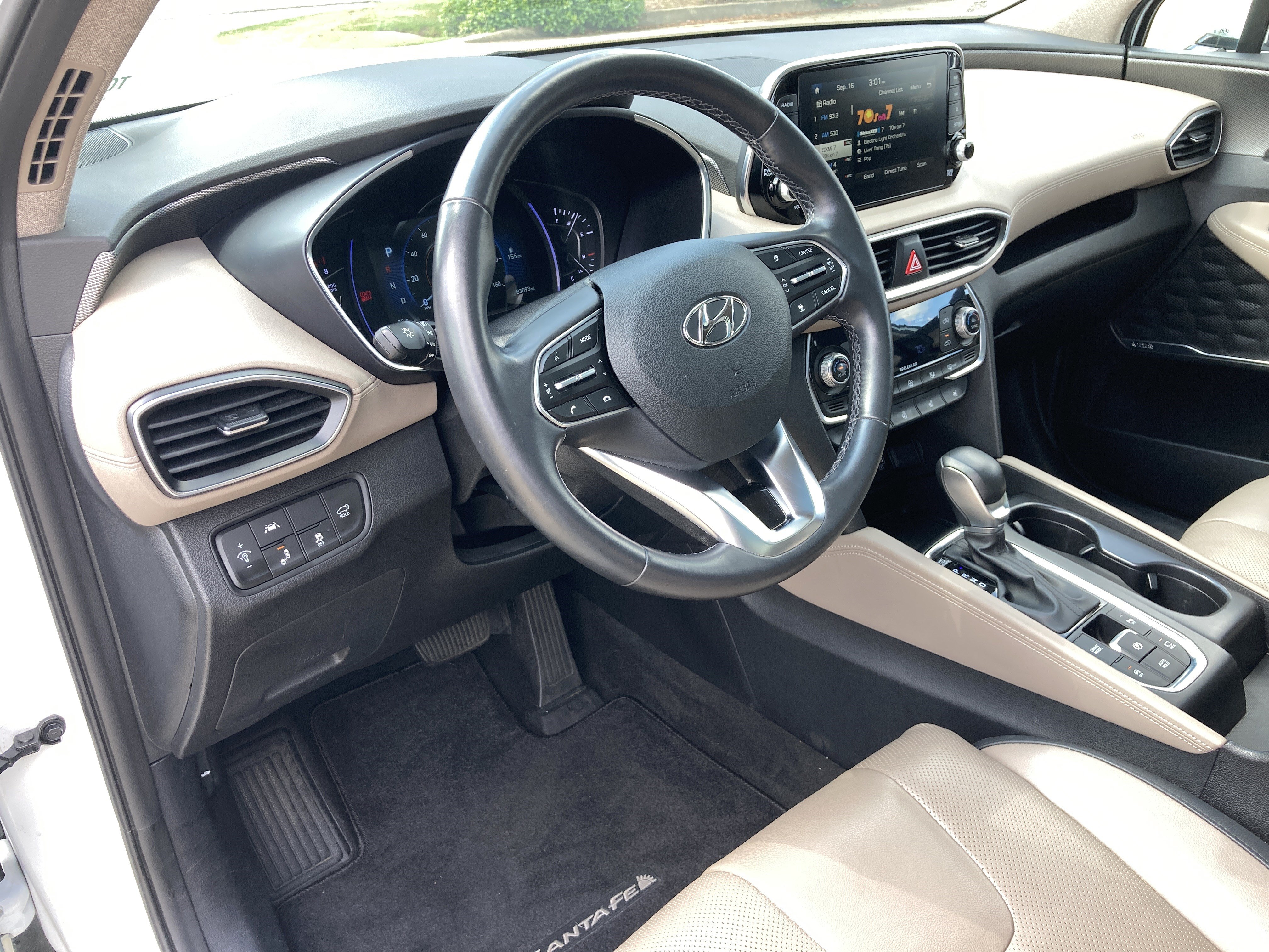 Used 2019 Hyundai Santa Fe FWD image 10